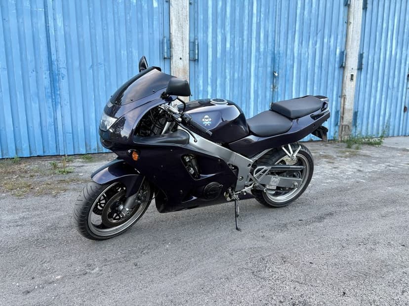 Kawasaki Ninja 600 | 1997 | 12 000 km | Stan bardzo dobry