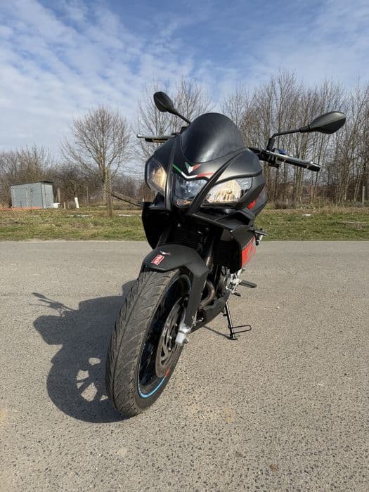 Aprilia RS4 Tuono 125