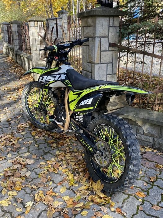 Sprzedam Asix 250 XB88 130MTH