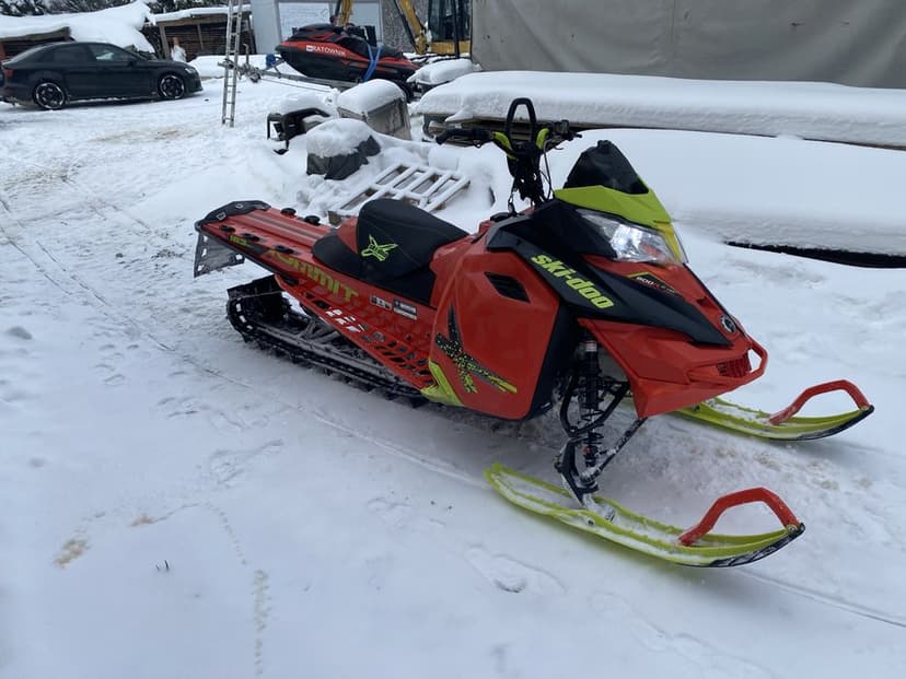 Ski doo summit 800r 2016