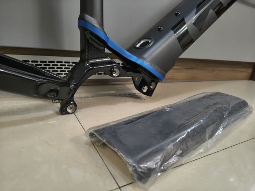 Nowa rama Husqvarna GT5 wersja meska