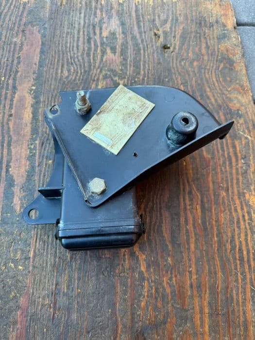 schowek pojemnik kufer kawasaki KFX 700 r 04-11