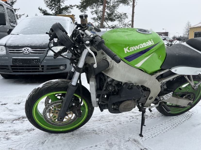 Kawasaki ZX-6R 600cc na części | silnik | zawieszenie | plastiki |