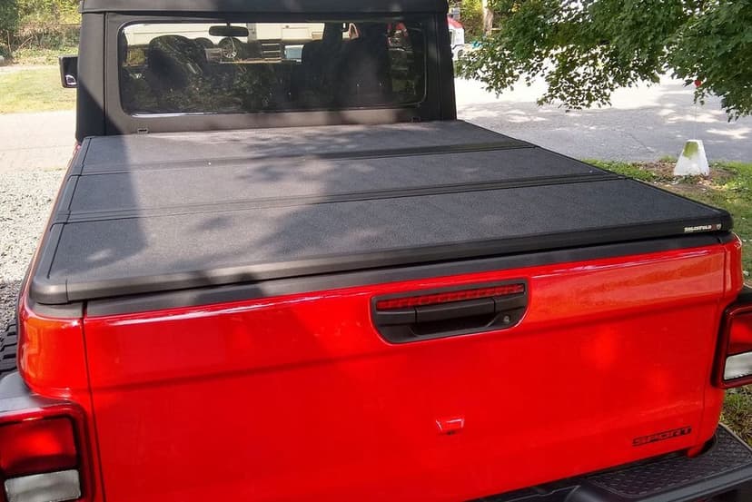 toyota hilux viii an120 2015-2026 twarda składana pokrywa paki z led