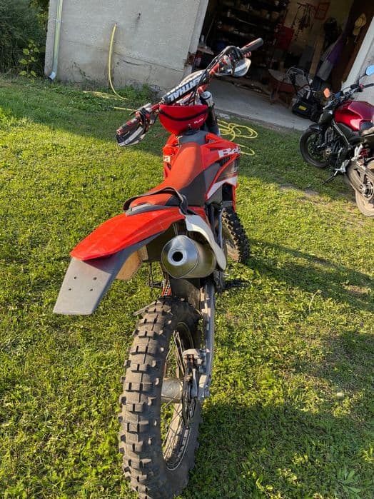 Motocykl Enduro Beta 450 RR