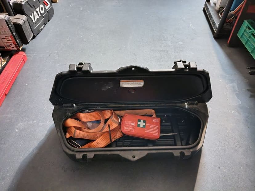 Oryginalny kufer przedni Yamaha Grizzly 450 700 Kodiak