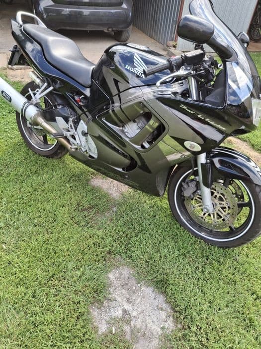 Honda cbr f3 600 1997rok