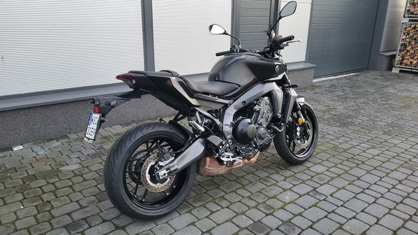 Yamaha MT-09 polski salon