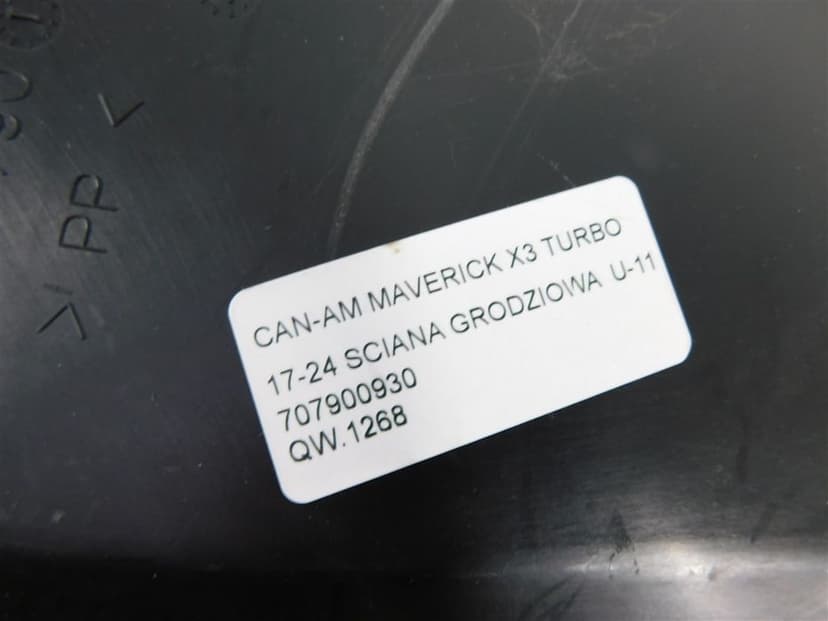 WYPEŁNIENIE PLASTIK CAN-AM MAVERICK X3 TURBO 17-24 SCIANA GRODZIOWA U-11 707900930