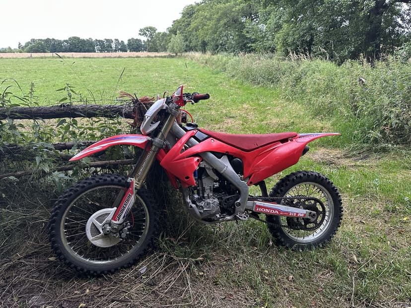 Honda CRF 250 homologacja  2010r PIERWSZY WTRYSK