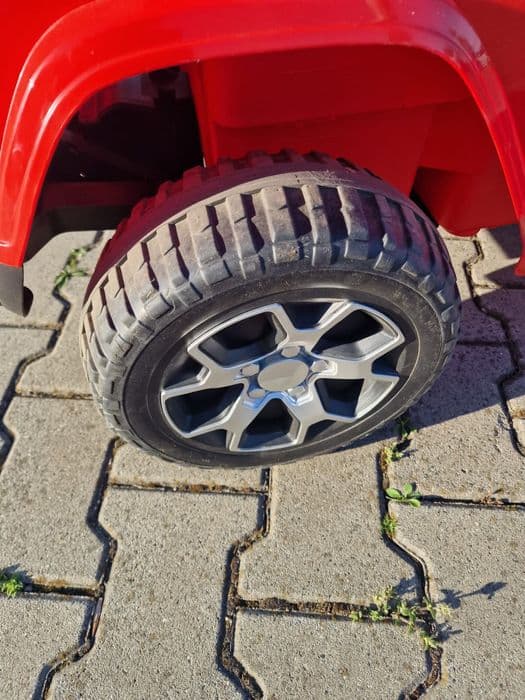 Jeep wrangler na akumulator