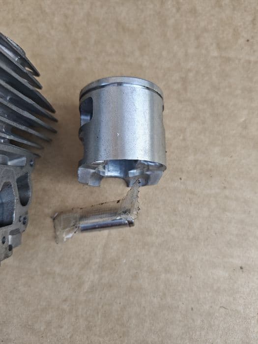 Husqvarna 560 tłok i cylinder nowy