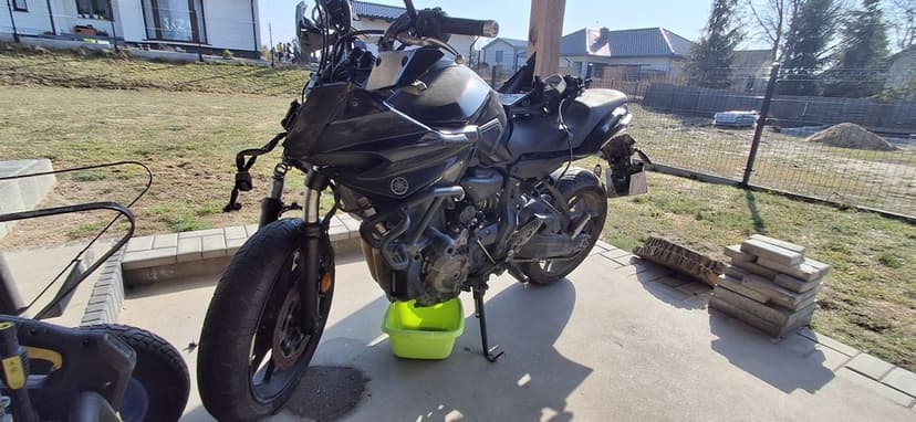 Yamaha MT07 Tracer ABS -  Polski Salon - uszkodzona