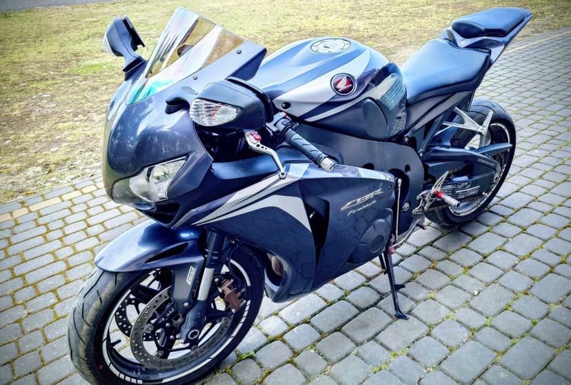 Honda CBR SC59 Fireblade 2009. 35 tys przebiegu