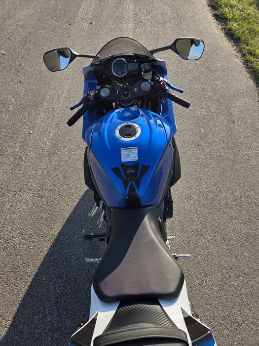 Suzuki gsxr 600 l1 2011