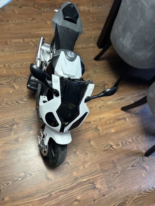 Motor na akumulator BMW S1000RR dla dziecka | Licencja BMW