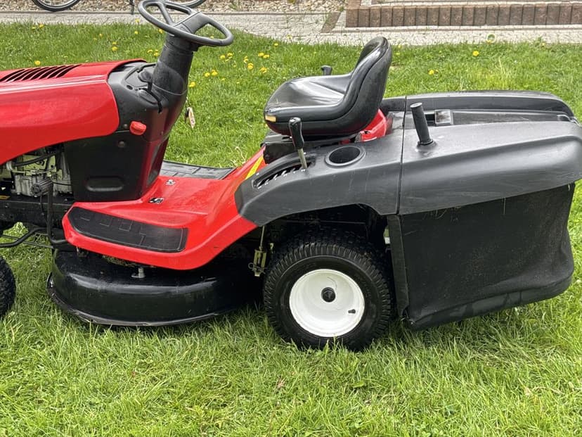 Traktorek Husqvarna HOP