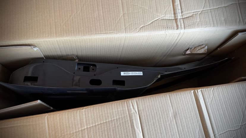 Drzwi tylne lewe Nissan Patrol Y61 nowe oryginał