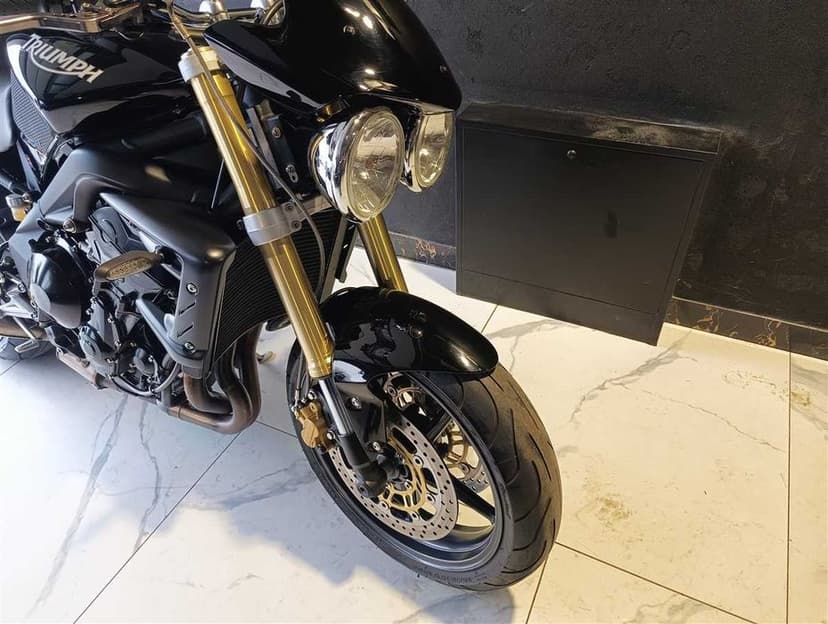 Triumph Street Triple 675  2011 r. idealny raty na telefon gwarancja