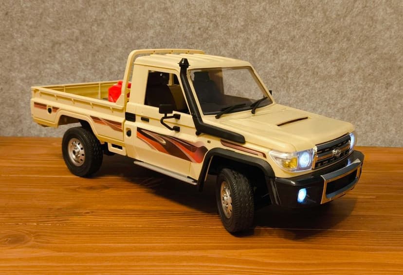 RC model Toyota Land Cruiser LC79 RWD | RTR 1:14