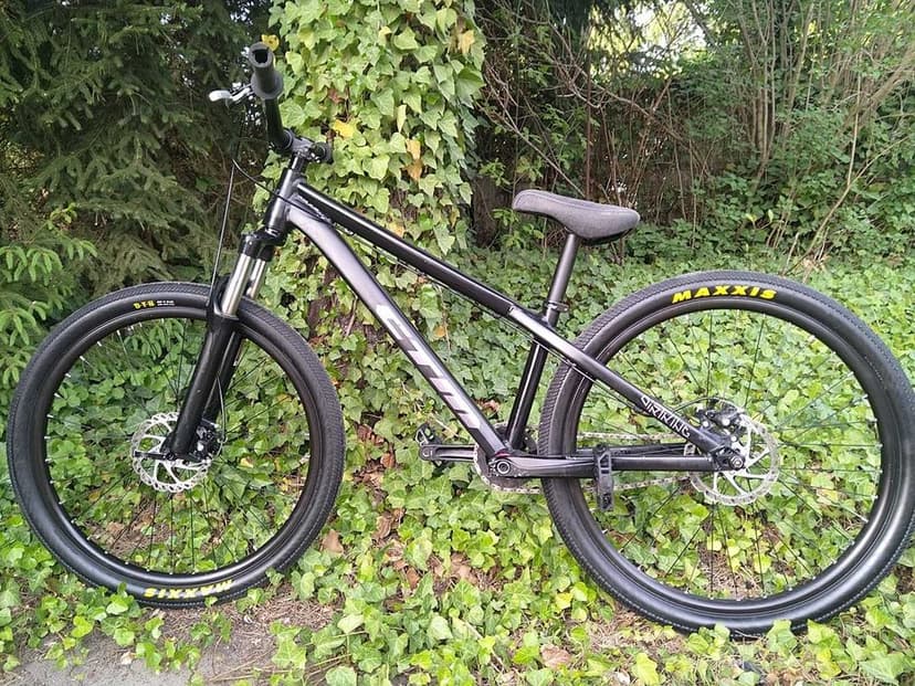 Rower MTB Dirt CTM Dirtkig- freestyle MTB!! + kask Naxa!!!