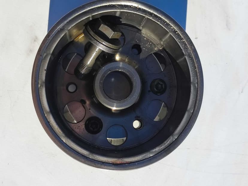Yamaha FZ6 (2004–2009) koło zamachowe magnesowe magneto iskrownik