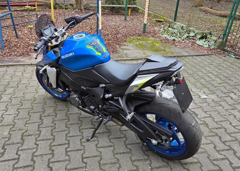 Suzuki Gsx  2023r mały przebieg zarejestrowany