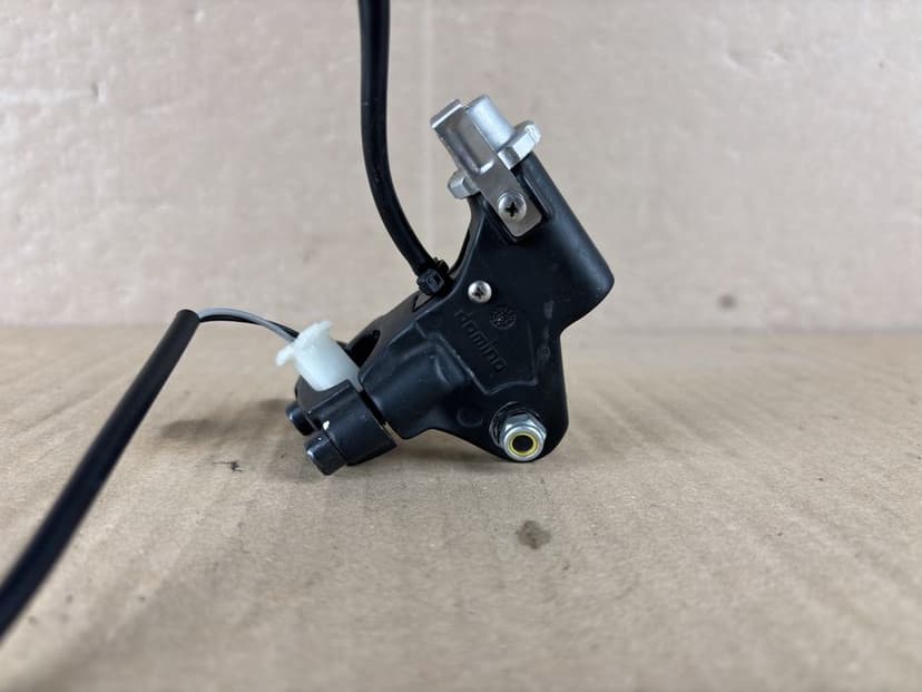 Ducati Monster 821 Mocowanie Klamki Sprzęgła Brembo + Czujnik dźwigni