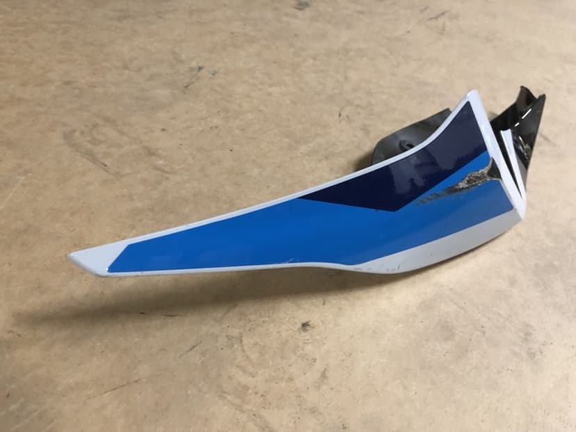 Bmw S1000rr S1000r Zadupek Ogon Prawy Owiewka Prawa Bok Tył 19 - 22