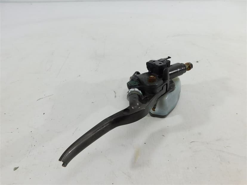 POMPA SPRZĘGŁA PRZÓD MV AGUSTA 750 F4 BRUTALE 01-06 U-11 8000A1267