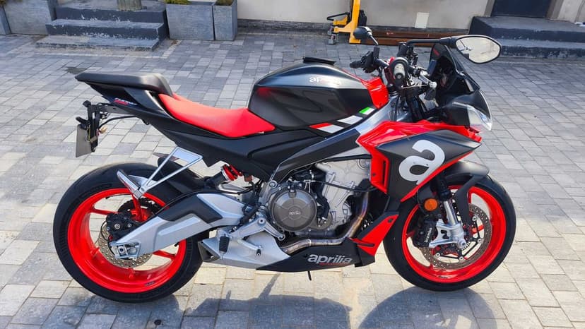 Motocykl Aprilia Tuono 660cc Rok 2021