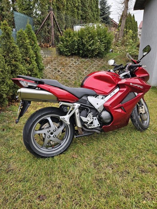 Honda VFR 800 zadbana