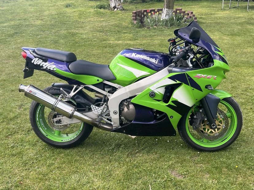 Kawasaki ninja zx6r  1999