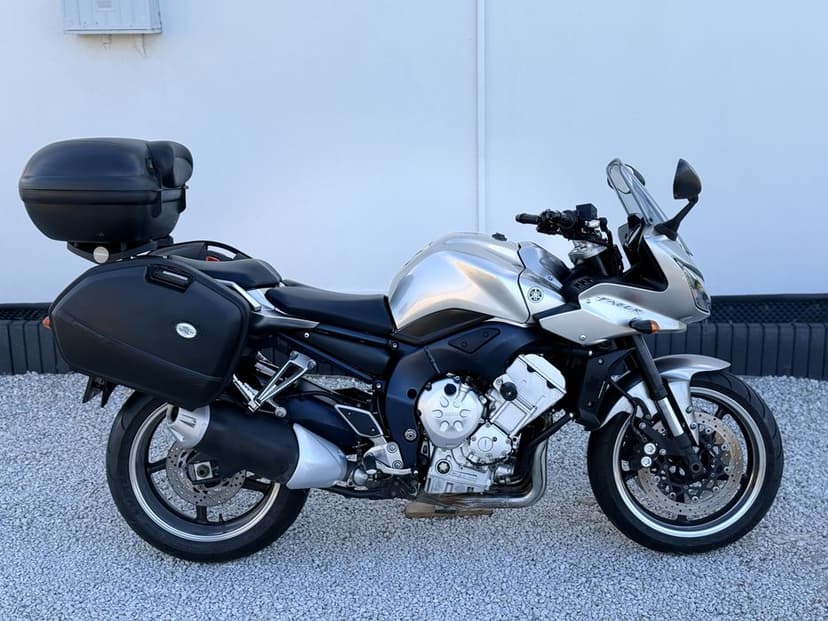 Yamaha FZ1- Doinwestowana- Gotowa do sezonu- Ładny stan- Polecam