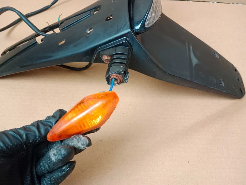 Beta RR 125 Enduro Mocowanie Tablicy Uchwyt Lampa Kierunki Tył 13-20