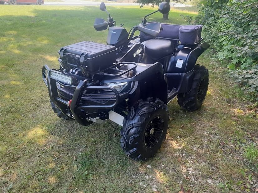 Suzuki kingquad eps 750 black mat salon 1100km rejestracja doposażony