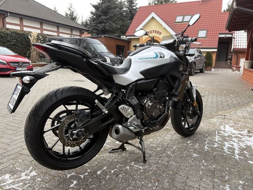 Yamaha MT 07 ABS 17tys km Bezwypadkowy Oryginał Transport Dodatki Pole