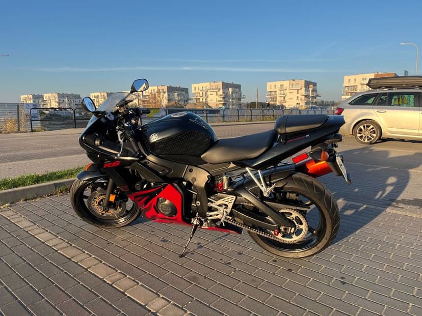 Yamaha R6 RJ05 RJ06 specjalna edycja BLACK with RED FLAME