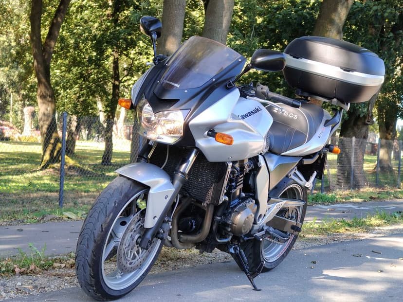 Kawasaki z750s, zadbany, faktury do wglądu