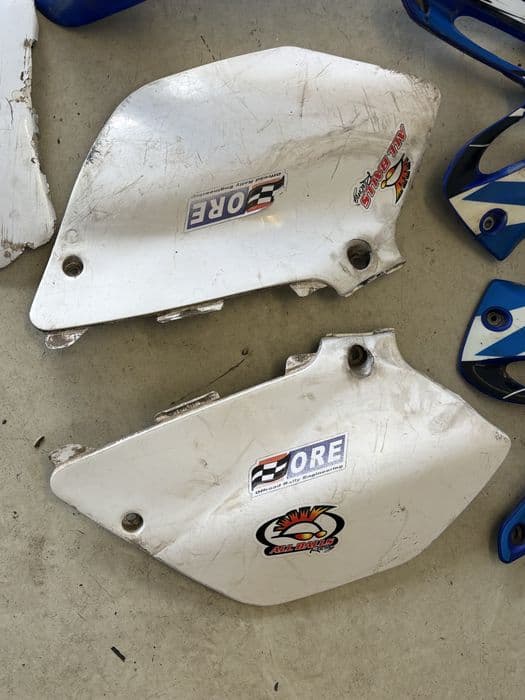 Plastik Plastiki YAMAHA YZF250 02R.