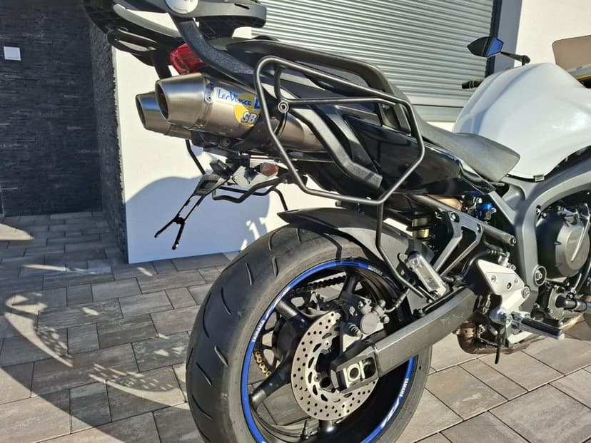Yamaha fz6 s2 wydech sport LEO Vince, HISTORIA MOTOCYKLA