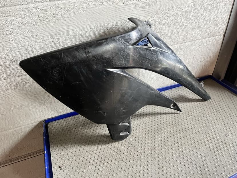 Beta 450 Owiewka lewy boczek beta rr 50 125