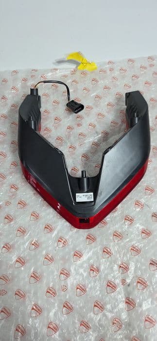 Ducati Panigale V2/V4, Streetfighter V2/V4 lampa tył