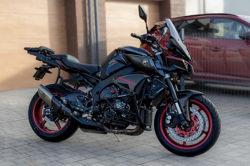 Yamaha MT-10 Gen 1 | 2018 | Doinwestowana | Po dużym serwisie | Akrap