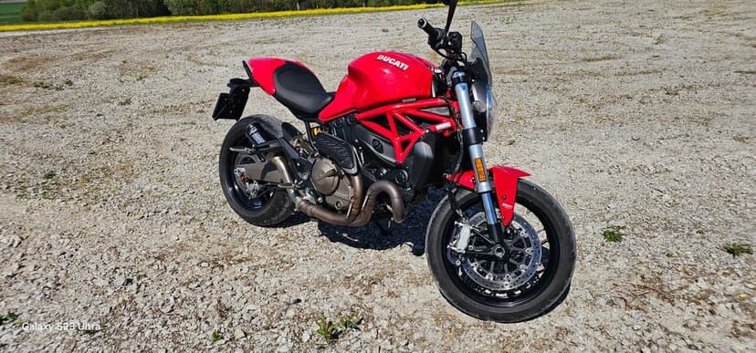 Ducati Monster 821. 2017 niski przebieg