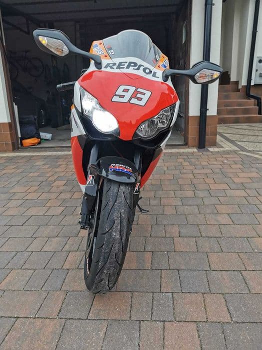 Cbr 1000rr sc59 2008rp repsol doinwestowany 35tys przebieg