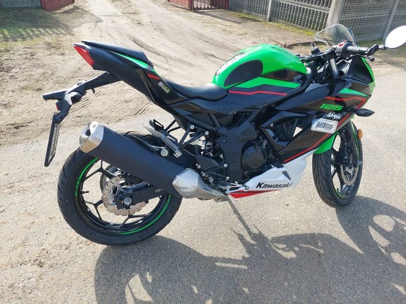 Kawasaki NINJA 125 ABS Z Niemiec serwisowany ładny polecam