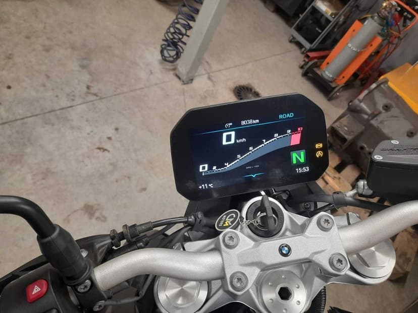 Sprzedam BMW F900r!!!