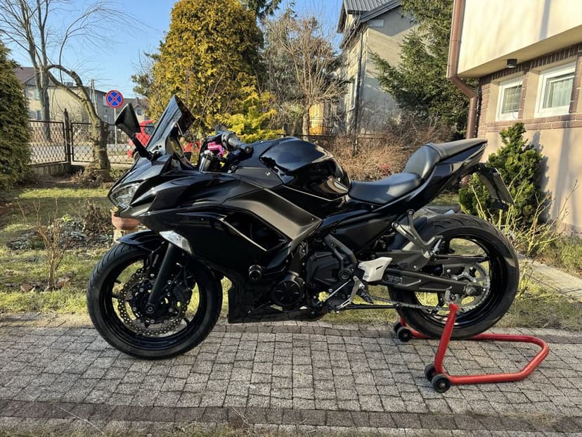 Kawasaki Ninja 650 MIVV PUIG pełna moc 20kkm FULL BLACK gotowy na sezo