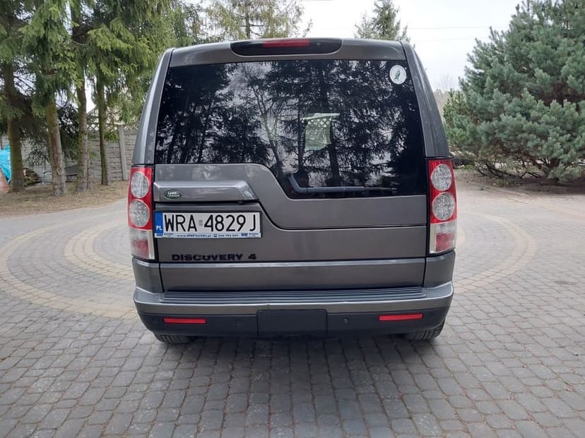 Land Rover Discover 4 3.0 V6 HSE Black Edition  Silnik po remoncie